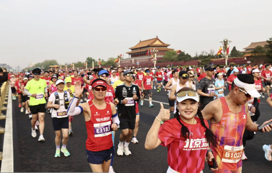 在九游棋牌娱乐平台中结交好友